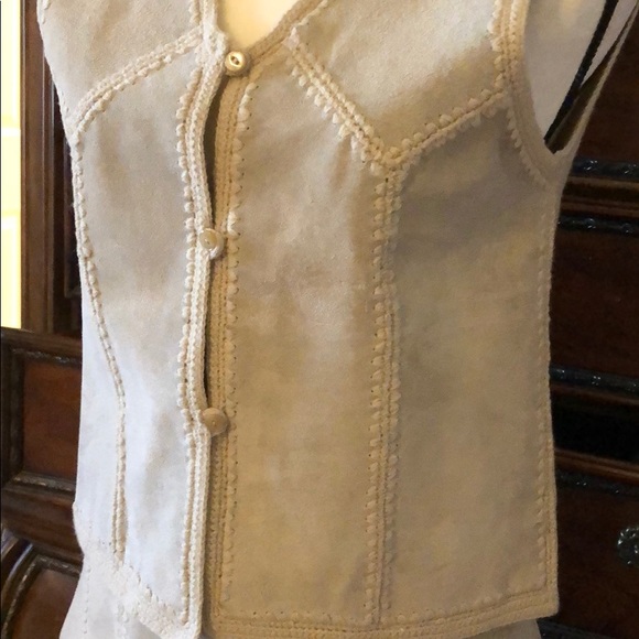 2-pc ADORABLE suede skirt & Matching Vest, sz M - Picture 5 of 7